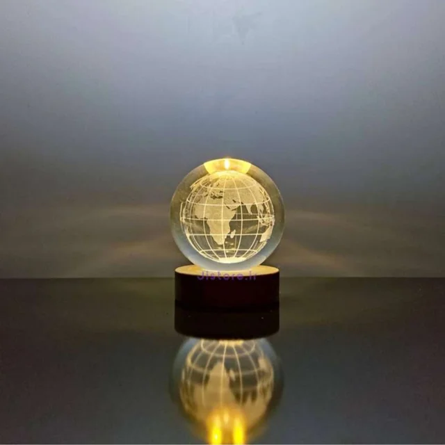 چراغ خواب مدل گوی کریستالی طرح کره زمین 3D کد۳۱۸